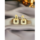 Gold Zirkon taşlı çelik sallantılı kadın küpe