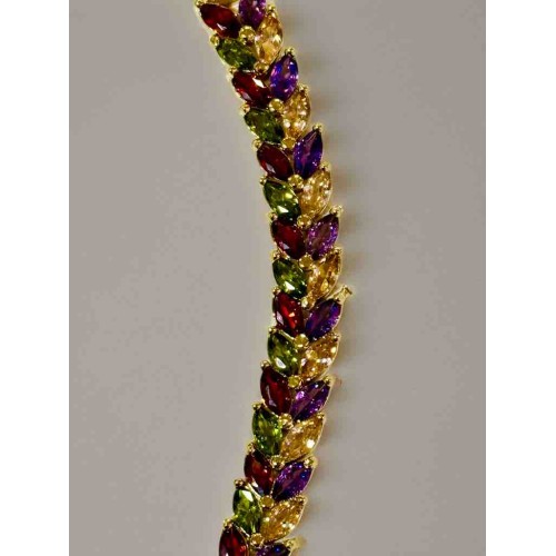 Kadın Renkli Taşlı Altın Bilezik – Zarif ve Şık Tasarım