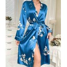 Mavi Çiçek Desenli Saten Kimono Sabahlık – Şık ve Zarif Ev Giyim