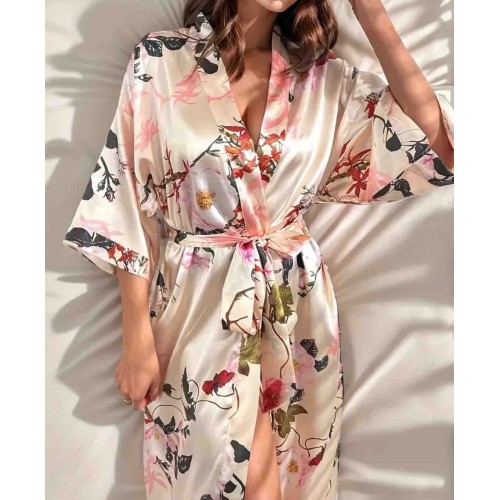 Bej Çiçek Desenli Saten Kimono Sabahlık – Romantik ve Zarif Ev Giyim