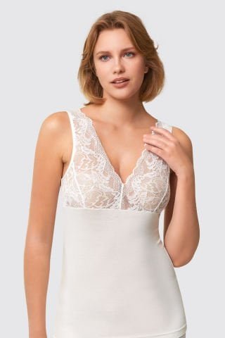 Berrak 7015 Bayan Kalın Askılı Atlet – Uygun Fiyatlı Atlet